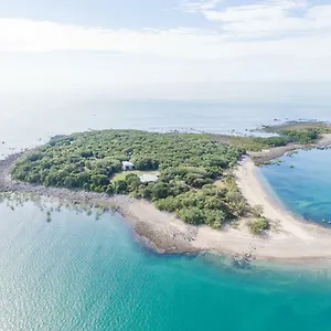 Victor Island , Hay Point Australia
